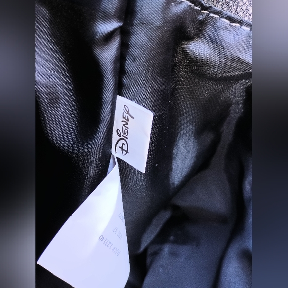 Bradford Exchange Mickey and Minnie Mouse purse - Picture 4 of 10